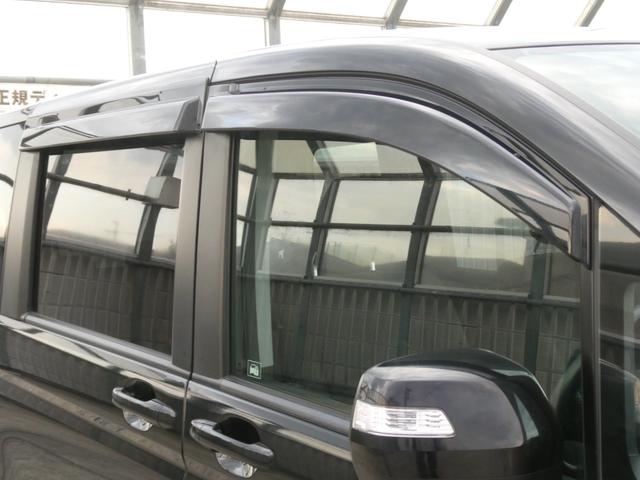 ステップワゴンスパーダ Ｓ　ワンオーナー車　７インチナビ（純正用品　ＶＸＨ－０９８ＣＶＵ）　バックカメラ　ＥＴＣ　ＨＩＤヘッドライト　片側電動スライドドア　パドルシフト　オートエアコン　電動格納ドアミラー　純正アルミ　ＡＢＳ（29枚目）