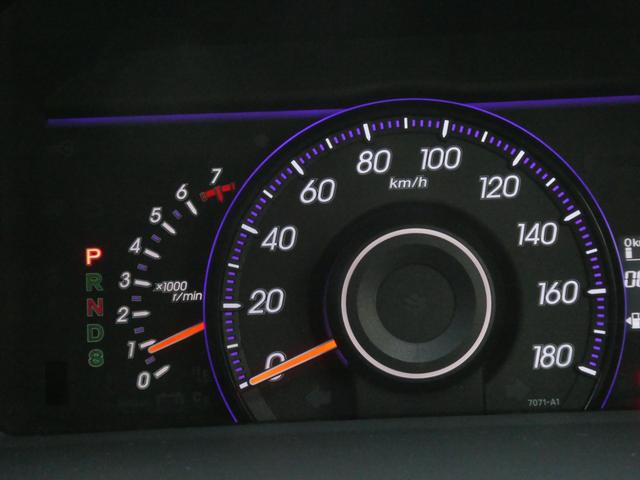 ステップワゴンスパーダ Ｓ　ワンオーナー車　７インチナビ（純正用品　ＶＸＨ－０９８ＣＶＵ）　バックカメラ　ＥＴＣ　ＨＩＤヘッドライト　片側電動スライドドア　パドルシフト　オートエアコン　電動格納ドアミラー　純正アルミ　ＡＢＳ（38枚目）