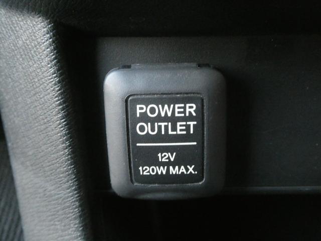 ステップワゴンスパーダ Ｓ　ワンオーナー車　７インチナビ（純正用品　ＶＸＨ－０９８ＣＶＵ）　バックカメラ　ＥＴＣ　ＨＩＤヘッドライト　片側電動スライドドア　パドルシフト　オートエアコン　電動格納ドアミラー　純正アルミ　ＡＢＳ（42枚目）