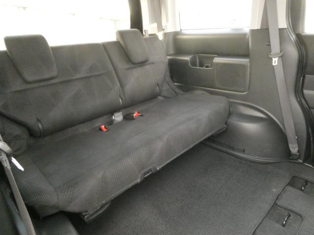 ステップワゴンスパーダ Ｓ　ワンオーナー車　７インチナビ（純正用品　ＶＸＨ－０９８ＣＶＵ）　バックカメラ　ＥＴＣ　ＨＩＤヘッドライト　片側電動スライドドア　パドルシフト　オートエアコン　電動格納ドアミラー　純正アルミ　ＡＢＳ（51枚目）