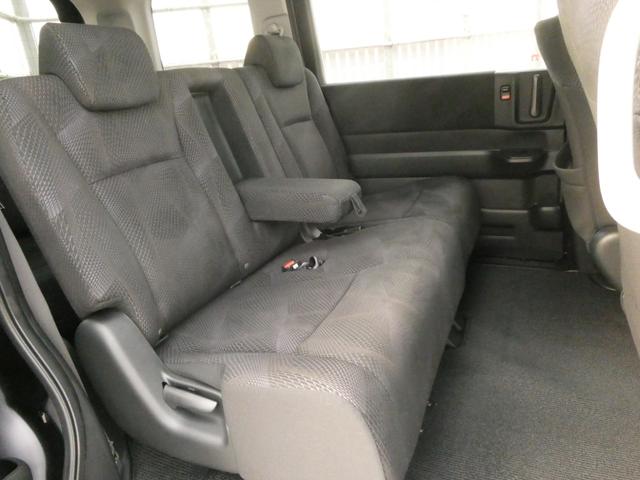 ステップワゴンスパーダ Ｓ　ワンオーナー車　７インチナビ（純正用品　ＶＸＨ－０９８ＣＶＵ）　バックカメラ　ＥＴＣ　ＨＩＤヘッドライト　片側電動スライドドア　パドルシフト　オートエアコン　電動格納ドアミラー　純正アルミ　ＡＢＳ（53枚目）