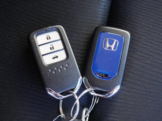 グレイス ハイブリッドLX ワンオーナー車 メーカー装着ナビ バックカメラ ドラレコ ETC クルーズコントロール Bluetooth LEDオートライト スマートキー オートエアコン CD・DVD再生可 電動格納ドアミラー(57枚目)