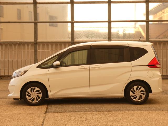 フリード Ｇ・ホンダセンシング　ワンオーナー　７インチナビ　バックカメラ　ＥＴＣ　アダプティブクルーズコントロール　両側電動スライドドア　Ｂｌｕｅｔｏｏｔｈ　衝突被害軽減ブレーキ　スマートキー　３列シート　ＣＤ　ＤＶＤ　禁煙車（15枚目）