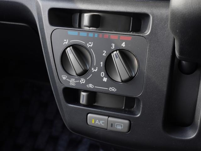 ◆マニュアルエアコン装備◆直感的に使いやすいデザインのマニュアルエアコンを装備しております。