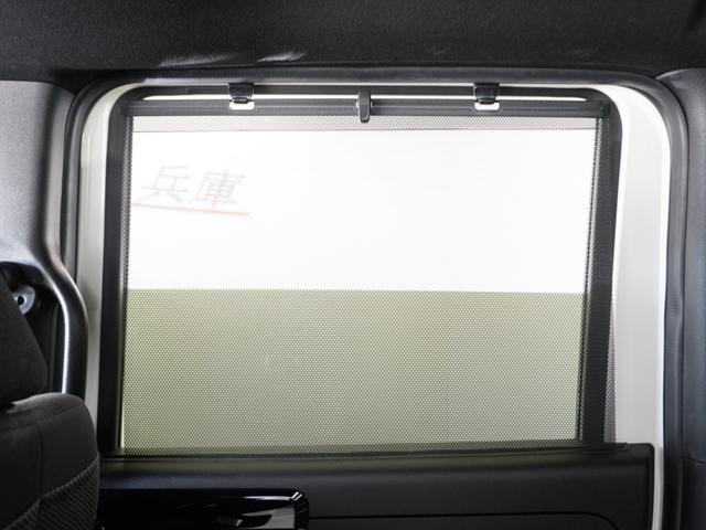 ���A�h�A�ɂ́y�X�N���[���T���V�F�[�h�z����������Ă��܂��B��������a�炰�A�v���C�o�V�[�̕ی�ɂ��𗧂��܂��B�㕔���Ȃɂ��q�l����Ԃ�����Ƃ����A������肨���Q�ł��܂���