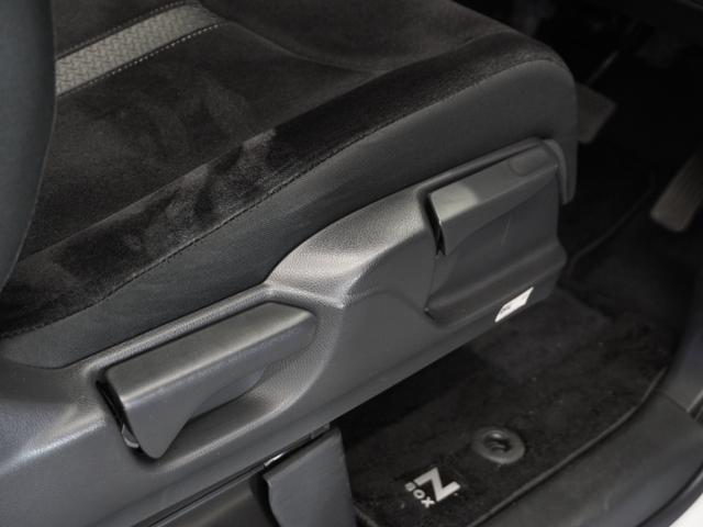 ���V�[�g�n�C�g�A�W���X�^�[���^�]�Ȃ��㉺�ɍ������߂��ł��܂��I�^�]�|�W�V������̊i�ɍ��킹�ăV�[�g�����ł��܂��B