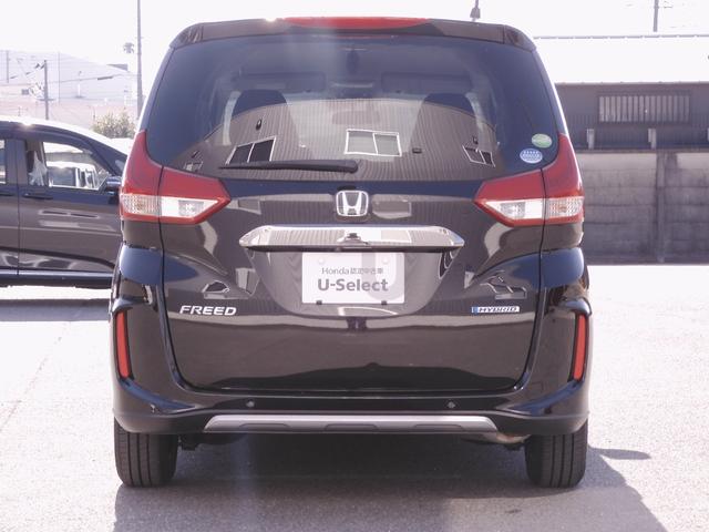 フリードハイブリッド ハイブリッド・クロスターホンダセンシング 9インチナビ Bluetooth Rカメラ 音楽録音 LEDオートライト 両側パワースライドドア 前後ドラレコ スマートキー2個 本革ステアリング 衝突軽減ブレーキ レーンキープ ワンオーナー(14枚目)