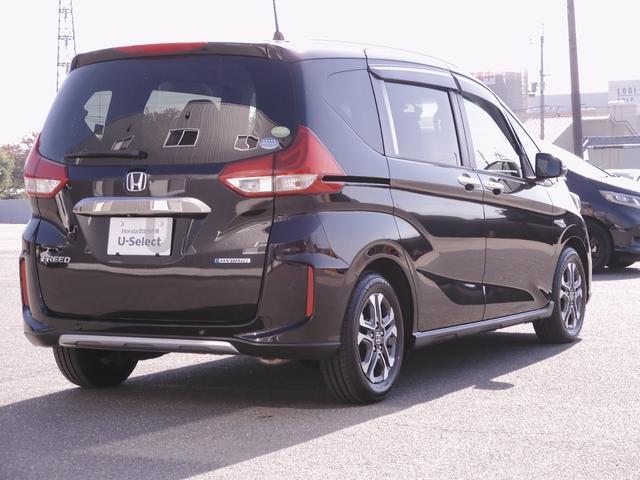 フリードハイブリッド ハイブリッド・クロスターホンダセンシング 9インチナビ Bluetooth Rカメラ 音楽録音 LEDオートライト 両側パワースライドドア 前後ドラレコ スマートキー2個 本革ステアリング 衝突軽減ブレーキ レーンキープ ワンオーナー(15枚目)