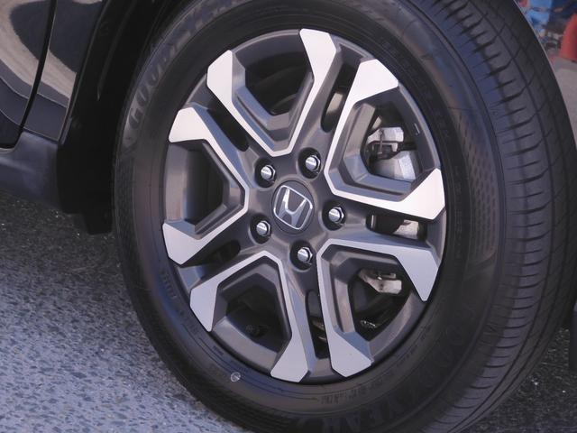 フリードハイブリッド ハイブリッド・クロスターホンダセンシング 9インチナビ Bluetooth Rカメラ 音楽録音 LEDオートライト 両側パワースライドドア 前後ドラレコ スマートキー2個 本革ステアリング 衝突軽減ブレーキ レーンキープ ワンオーナー(31枚目)