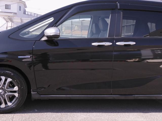 フリードハイブリッド ハイブリッド・クロスターホンダセンシング 9インチナビ Bluetooth Rカメラ 音楽録音 LEDオートライト 両側パワースライドドア 前後ドラレコ スマートキー2個 本革ステアリング 衝突軽減ブレーキ レーンキープ ワンオーナー(37枚目)