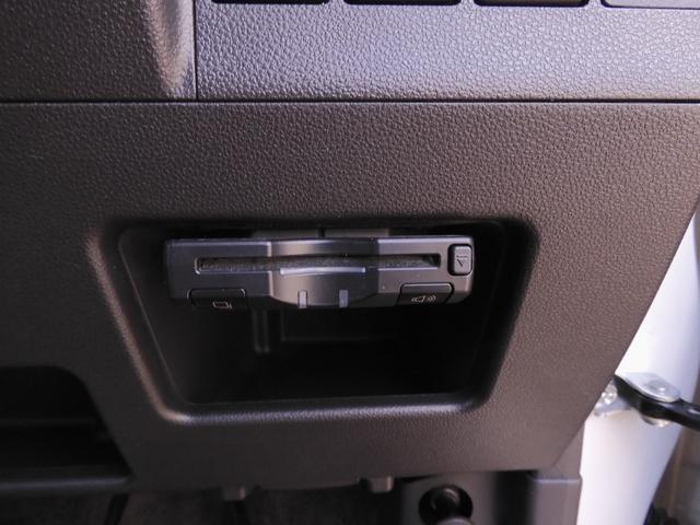 タント カスタムＲＳトップエディションＳＡＩＩ　純正ナビ　リアカメラ　フルセグ　Ｂｌｕｅｔｏｏｔｈ　音楽録音　ＬＥＤオートライト　衝突軽減ブレーキ　アイドリングストップ　スマートキー２個　本革ステアリング（6枚目）