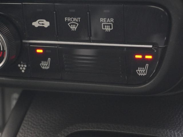 N-BOXカスタム EXターボ ワンオーナー 7インチナビ バックカメラ ETC アダプティブクルーズコントロール 両側電動スライドドア シートヒーター Bluetooth LEDヘッドライト 衝突被害軽減ブレーキ パドルシフト(18枚目)