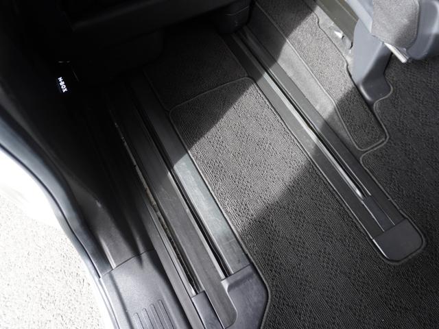 N-BOXカスタム EXターボ ワンオーナー 7インチナビ バックカメラ ETC アダプティブクルーズコントロール 両側電動スライドドア シートヒーター Bluetooth LEDヘッドライト 衝突被害軽減ブレーキ パドルシフト(60枚目)