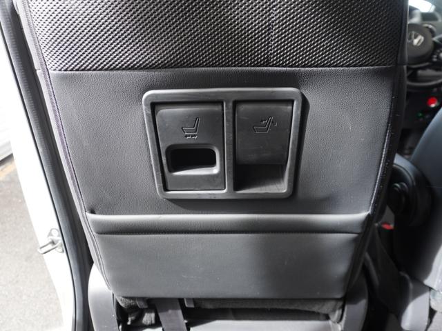 N-BOXカスタム EXターボ ワンオーナー 7インチナビ バックカメラ ETC アダプティブクルーズコントロール 両側電動スライドドア シートヒーター Bluetooth LEDヘッドライト 衝突被害軽減ブレーキ パドルシフト(61枚目)