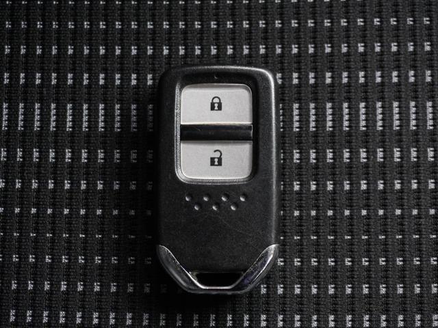 ヴェゼル ハイブリッドZ・ホンダセンシング ワンオーナー 7インチナビ バックカメラ ETC アダプティブクルーズコントロール シートヒーター Bluetooth USB入力端子 LEDヘッドライト 衝突被害軽減ブレーキ パドルシフト 禁煙車(65枚目)