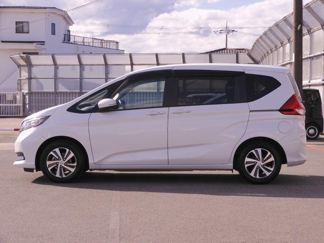 フリード G・ホンダセンシング ワンオーナー 9インチナビ バックカメラ ドラレコ ETC アダプティブクルーズコントロール 両側電動スライドドア シートヒーター Bluetooth LEDヘッドライト 衝突被害軽減ブレーキ 禁煙車(16枚目)