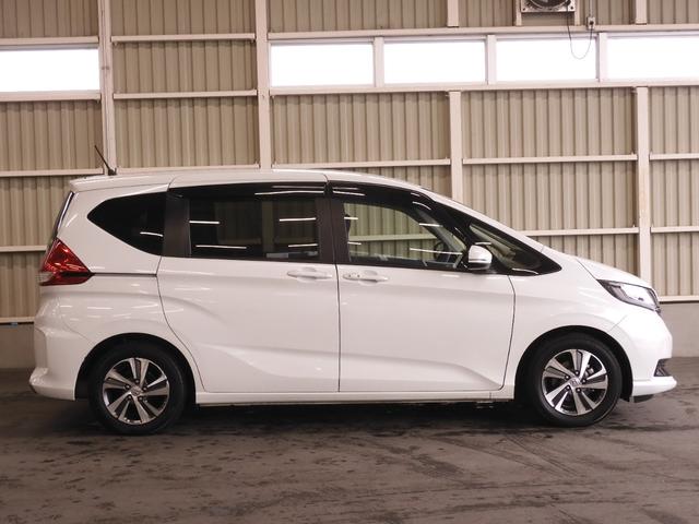 フリード+ G・ホンダセンシング ワンオーナー 9インチナビ バックカメラ ドラレコ ETC アダプティブクルーズコントロール 両側電動スライドドア シートヒーター Bluetooth LEDヘッドライト 衝突被害軽減ブレーキ 禁煙車(27枚目)