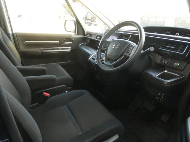 ◆室内は、シートクリーニングや各部の徹底した清掃を実施し、消臭・除菌処理を行っています。しかも、全ての差上で天然成分の薬剤にこだわり安心・安全へも配慮しています。