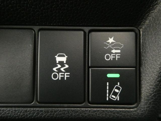 ◆ＶＳＡ◆横滑り防止装置が装備されています。コーナーリング時の横すべりを抑える機能と、車両の急激な挙動変化を抑える機能で、安定した走行を実現しています。運転に安心とゆとりが出来ます。