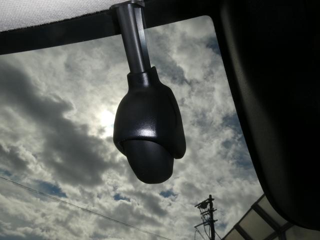 ヴェゼル e:HEVZ ワンオーナー 新品タイヤ4本交換特典 9インチナビ バックカメラ 前後ドラレコ ETC2.0 アダプティブクルーズコントロール シートヒーター Bluetooth USB入力端子 LEDヘッドライト(6枚目)