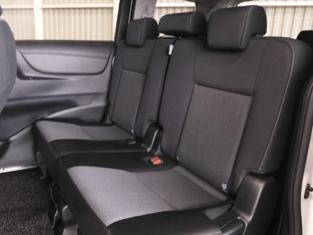 シエンタ ハイブリッドGセーフティーエディションII ワンオーナー 9インチナビ バックカメラ ETC クルーズコントロール 両側電動スライドドア Bluetooth LEDヘッドライト 衝突被害軽減ブレーキ 障害物センサー 社外アルミホイール 禁煙車(9枚目)