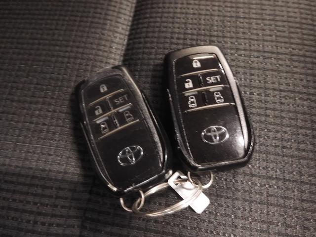 シエンタ ハイブリッドGセーフティーエディションII ワンオーナー 9インチナビ バックカメラ ETC クルーズコントロール 両側電動スライドドア Bluetooth LEDヘッドライト 衝突被害軽減ブレーキ 障害物センサー 社外アルミホイール 禁煙車(18枚目)