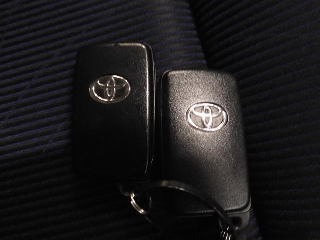 アクア Ｓ　ワンオーナー　７インチナビ　バックカメラ　ＥＴＣ　Ｂｌｕｅｔｏｏｔｈ　衝突被害軽減ブレーキ　横滑り防止装置　ワンセグＴＶ　オートライト　オートエアコン　スマートキー　電動格納ドアミラー　盗難防止装置（18枚目）