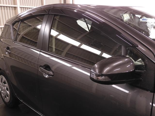 アクア Ｓ　ワンオーナー　７インチナビ　バックカメラ　ＥＴＣ　Ｂｌｕｅｔｏｏｔｈ　衝突被害軽減ブレーキ　横滑り防止装置　ワンセグＴＶ　オートライト　オートエアコン　スマートキー　電動格納ドアミラー　盗難防止装置（35枚目）