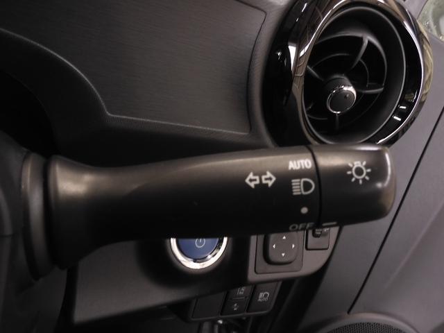 アクア Ｓ　ワンオーナー　７インチナビ　バックカメラ　ＥＴＣ　Ｂｌｕｅｔｏｏｔｈ　衝突被害軽減ブレーキ　横滑り防止装置　ワンセグＴＶ　オートライト　オートエアコン　スマートキー　電動格納ドアミラー　盗難防止装置（45枚目）