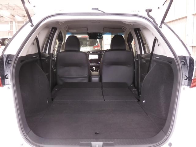 シャトル ハイブリッドXホンダセンシング ワンオーナー 7インチナビ バックカメラ ドラレコ ETC アダプティブクルーズコントロール シートヒーター Bluetooth USB入力端子 LEDヘッドライト 衝突被害軽減ブレーキ 禁煙車(12枚目)
