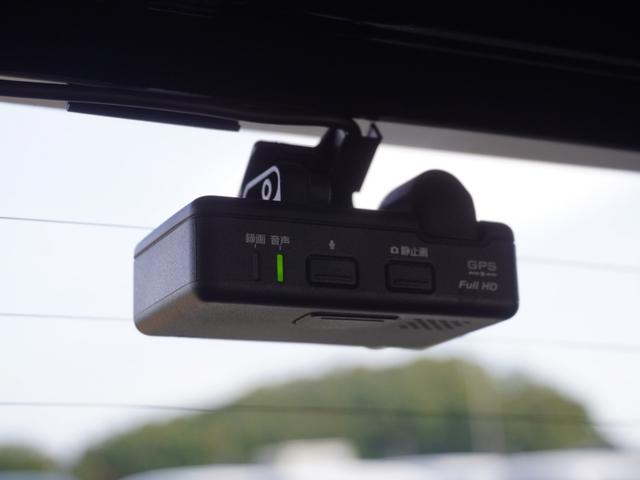 フィットハイブリッド Lホンダセンシング ワンオーナー 8インチナビ バックカメラ ドラレコ ETC アダプティブクルーズコントロール Bluetooth USB入力端子 LEDヘッドライト 衝突被害軽減ブレーキ オートエアコン 禁煙車(6枚目)