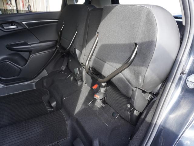 フィットハイブリッド Lホンダセンシング ワンオーナー 8インチナビ バックカメラ ドラレコ ETC アダプティブクルーズコントロール Bluetooth USB入力端子 LEDヘッドライト 衝突被害軽減ブレーキ オートエアコン 禁煙車(12枚目)