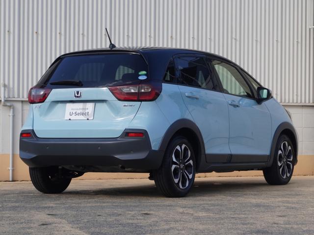 フィット e:HEVクロスター ワンオーナー 7インチナビ バックカメラ ドラレコ ETC アダプティブクルーズコントロール Bluetooth USB入力端子 LEDヘッドライト 衝突被害軽減ブレーキ 横滑り防止装置 禁煙車(9枚目)