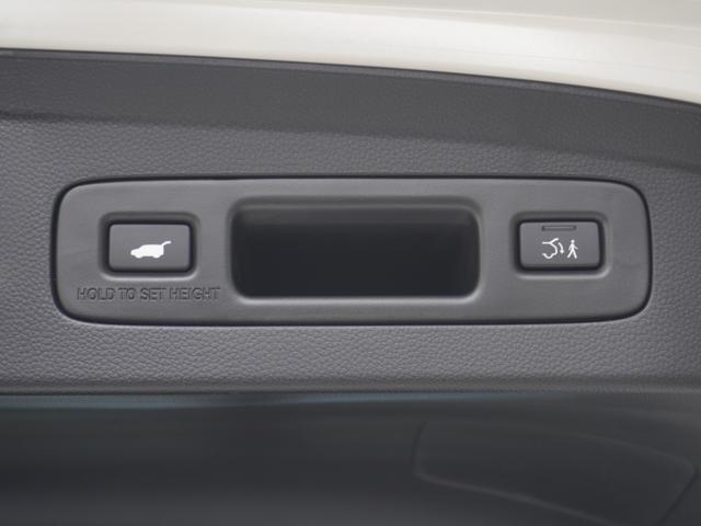 ヴェゼル e:HEVZ ワンオーナー 9インチナビ バックカメラ ETC アダプティブクルーズコントロール シートヒーター フルセグ LEDヘッドライト 衝突被害軽減ブレーキ 減速セレクター 純正アルミホイール 禁煙車(41枚目)