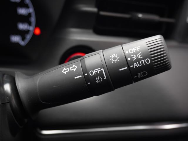 ヴェゼル e:HEVZ ワンオーナー 9インチナビ バックカメラ ETC アダプティブクルーズコントロール シートヒーター フルセグ LEDヘッドライト 衝突被害軽減ブレーキ 減速セレクター 純正アルミホイール 禁煙車(52枚目)