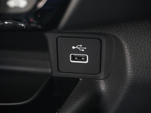 ヴェゼル e:HEVZ ワンオーナー 9インチナビ バックカメラ ETC アダプティブクルーズコントロール シートヒーター フルセグ LEDヘッドライト 衝突被害軽減ブレーキ 減速セレクター 純正アルミホイール 禁煙車(58枚目)