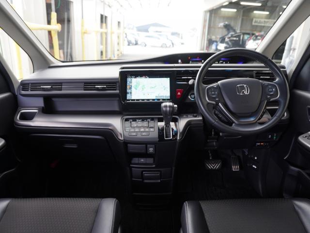 ステップワゴンスパーダ スパーダ・クールスピリットホンダセンシング ワンオーナー 9インチメモリーナビ 全周囲カメラ スマートパーキングアシスト ドラレコ ETC2.0 アダプティブクルーズコントロール 両側電動スライドドア シートヒーター LEDヘッドライト 禁煙車(8枚目)