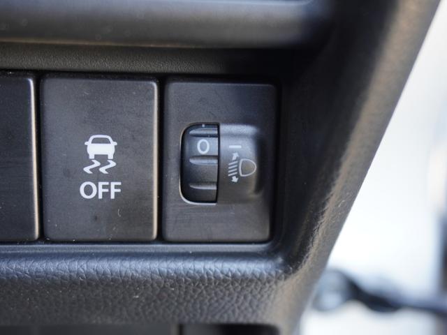 ◆レベリング機能◆ヘッドライトの照射の高さを調節できるレベリング機能付き。重い荷物を積んだ時に使える機能です。