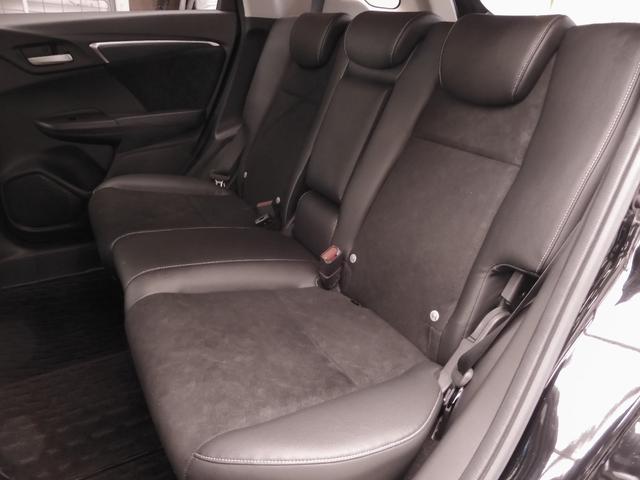 シャトル ハイブリッドX ホンダセンシング ワンオーナー車 7インチナビ(純正用品VXM-185VFi) バックカメラ ETC シートヒーター Bluetooth USB入力端子 LEDオートライト パドルシフト 衝突被害軽減ブレーキ(10枚目)