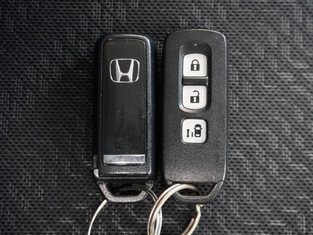 N-BOXカスタム G・Lパッケージ ワンオーナー 7インチナビ バックカメラ ETC 片側電動両側スライドドア Bluetooth ディスチャージドランプ ABS オートエアコン スマートキー アイドリングストップ フルセグTV(19枚目)