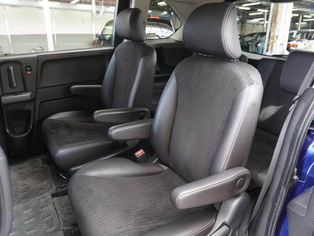 フリード Ｇプレミアムエディション　ワンオーナー　７インチメモリーナビ　バックカメラ　ドラレコ　ＥＴＣ　クルーズコントロール　両側電動スライドドア　フルセグＴＶ　Ｂｌｕｅｔｏｏｔｈ　ディスチャージドランプ　オートエアコン　スマートキー（10枚目）