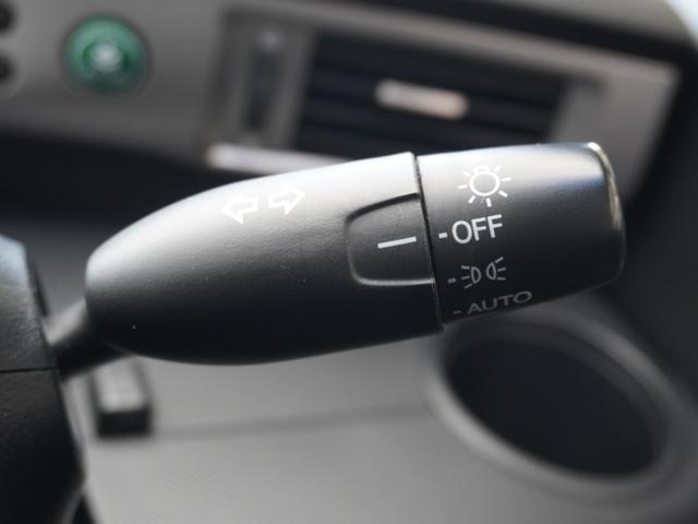 フリード Ｇプレミアムエディション　ワンオーナー　７インチメモリーナビ　バックカメラ　ドラレコ　ＥＴＣ　クルーズコントロール　両側電動スライドドア　フルセグＴＶ　Ｂｌｕｅｔｏｏｔｈ　ディスチャージドランプ　オートエアコン　スマートキー（49枚目）