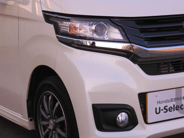 ◆ディスチャージヘッドライト◆　ハロゲンライトより光量が多く、明るくて視認性がいいので、夜間走行時も安全に運転できます！