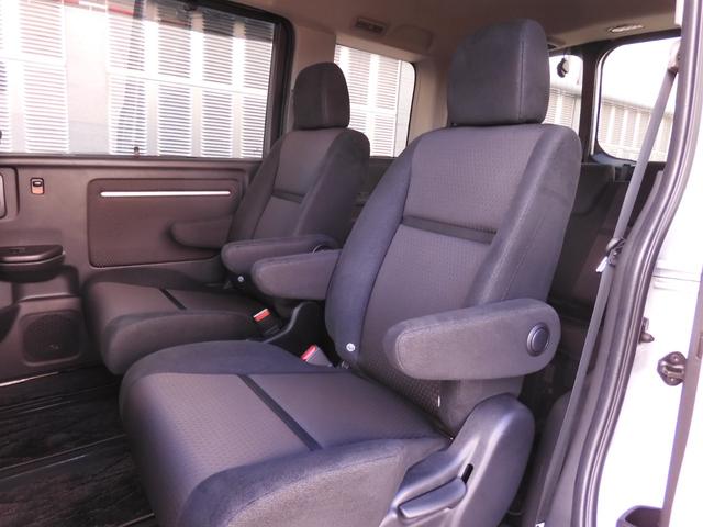 ステップワゴンスパーダ スパーダホンダセンシング ワンオーナー 10インチナビ バックカメラ ドラレコ ETC2.0 アダプティブクルーズコントロール 両側電動スライドドア Bluetooth LEDヘッドライト 衝突被害軽減ブレーキ 禁煙車(10枚目)