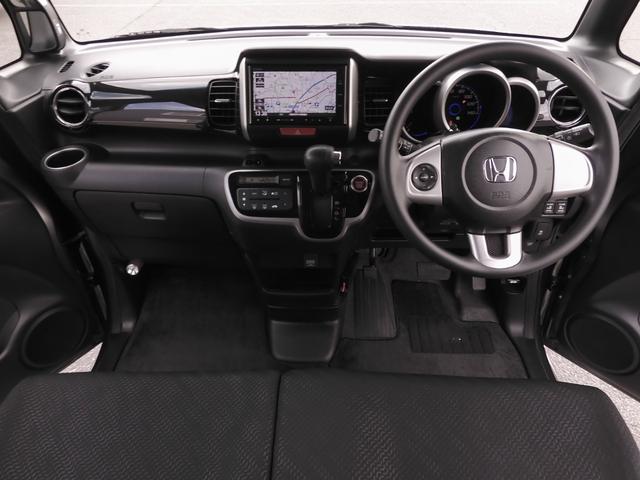 Ｎ－ＢＯＸカスタム ＧＳＳパッケージ　ワンオーナー　７インチナビ　バックカメラ　ＥＴＣ　両側電動スライドドア　Ｂｌｕｅｔｏｏｔｈ　ディスチャージドランプ　衝突被害軽減ブレーキ　フルセグＴＶ　純正アルミホイール　電動格納ドアミラー　禁煙車（7枚目）