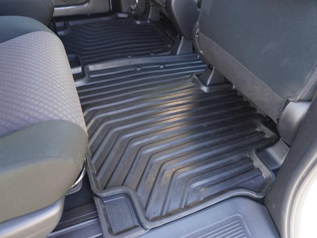 フリード Ｇブラックスタイル　ワンオーナー　９インチナビ　バックカメラ　ＥＴＣ　アダプティブクルーズコントロール　両側電動スライドドア　シートヒーター　Ｂｌｕｅｔｏｏｔｈ　ＬＥＤヘッドライト　衝突被害軽減ブレーキ　禁煙車（39枚目）