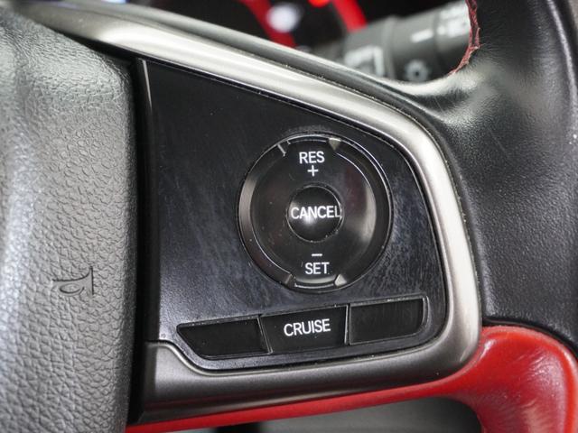 シビック タイプＲ　１年保証ナビＤレコＲカメＥＴＣクルコンＢＴ地デジ　６速ＭＴ　リアドラレコ　２０インチアルミホイール　Ｂｌｕｅｔｏｏｔｈ　ＣＤ／ＤＶＤ再生　ＬＥＤヘッドライト　電子パーキング　スペアキー有（13枚目）