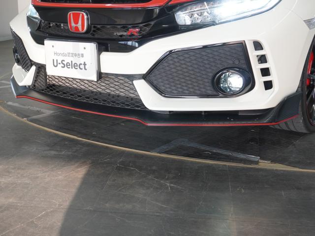 シビック タイプＲ　１年保証ナビＤレコＲカメＥＴＣクルコンＢＴ地デジ　６速ＭＴ　リアドラレコ　２０インチアルミホイール　Ｂｌｕｅｔｏｏｔｈ　ＣＤ／ＤＶＤ再生　ＬＥＤヘッドライト　電子パーキング　スペアキー有（23枚目）