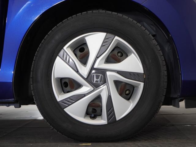 フリードハイブリッド ハイブリッド・Ｇホンダセンシング　１年保証ナビ後席モニタＲカメＥＴＣ両電扉ＢＴ　アダプティブクルーズコントロール　Ｂｌｕｅｔｏｏｔｈ　フルセグＴＶ　ＤＶＤ再生　ミュージックサーバー　衝突軽減ブレーキ　スペアキー有り　レーンアシスト（16枚目）