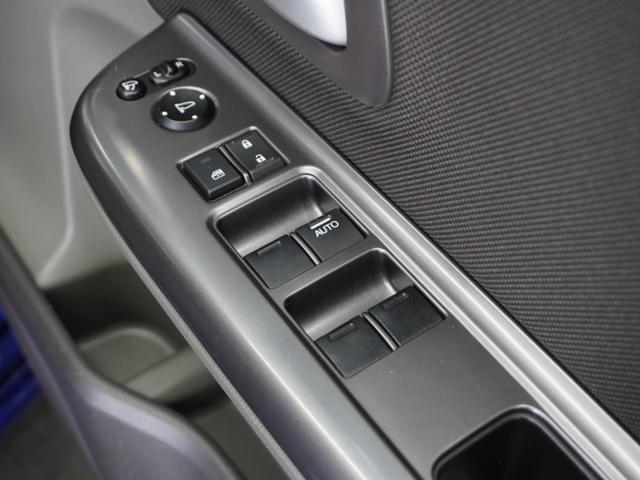 フリードハイブリッド ハイブリッド・Ｇホンダセンシング　１年保証ナビ後席モニタＲカメＥＴＣ両電扉ＢＴ　アダプティブクルーズコントロール　Ｂｌｕｅｔｏｏｔｈ　フルセグＴＶ　ＤＶＤ再生　ミュージックサーバー　衝突軽減ブレーキ　スペアキー有り　レーンアシスト（27枚目）